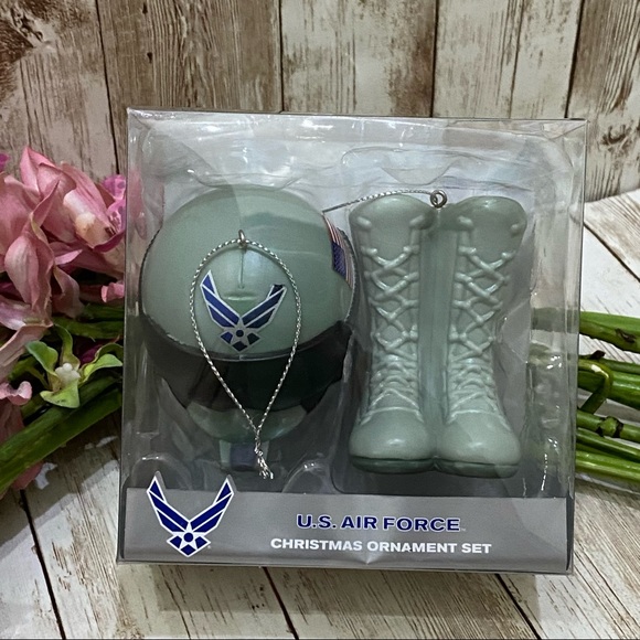 Kurt S Adler US Air Force Christmas Ornament Set Helmet & Boots - Picture 4 of 7